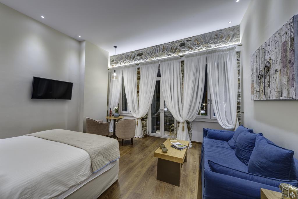 1844 Suites Syros Ermoupoli Bagian luar foto