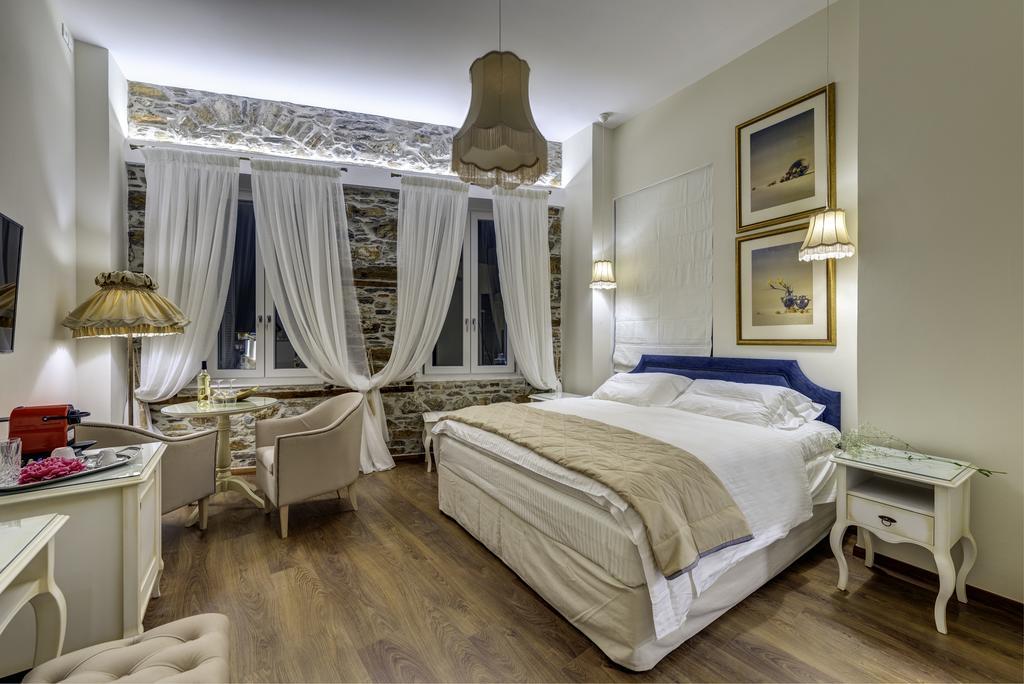 1844 Suites Syros Ermoupoli Bagian luar foto