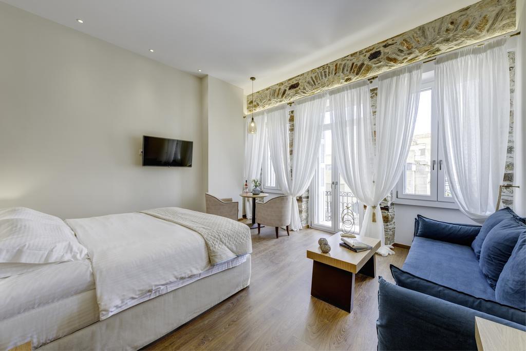 1844 Suites Syros Ermoupoli Bagian luar foto